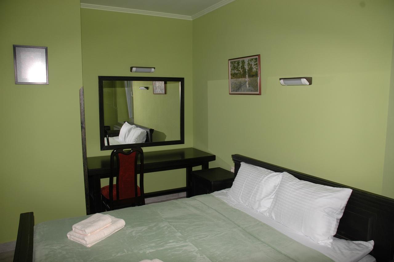Guest House Lwów Zewnętrze zdjęcie