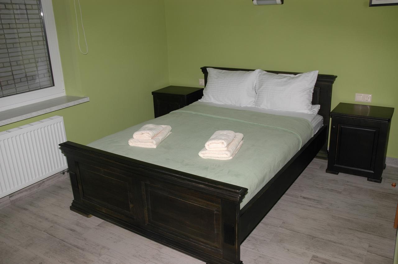 Guest House Lwów Zewnętrze zdjęcie